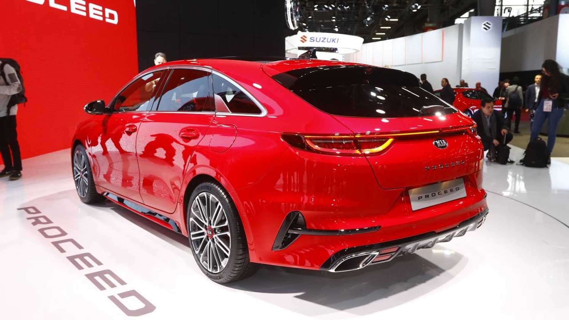 2019 Kia Ceed GT arrives in Paris with Sporty Looks and 201 HP