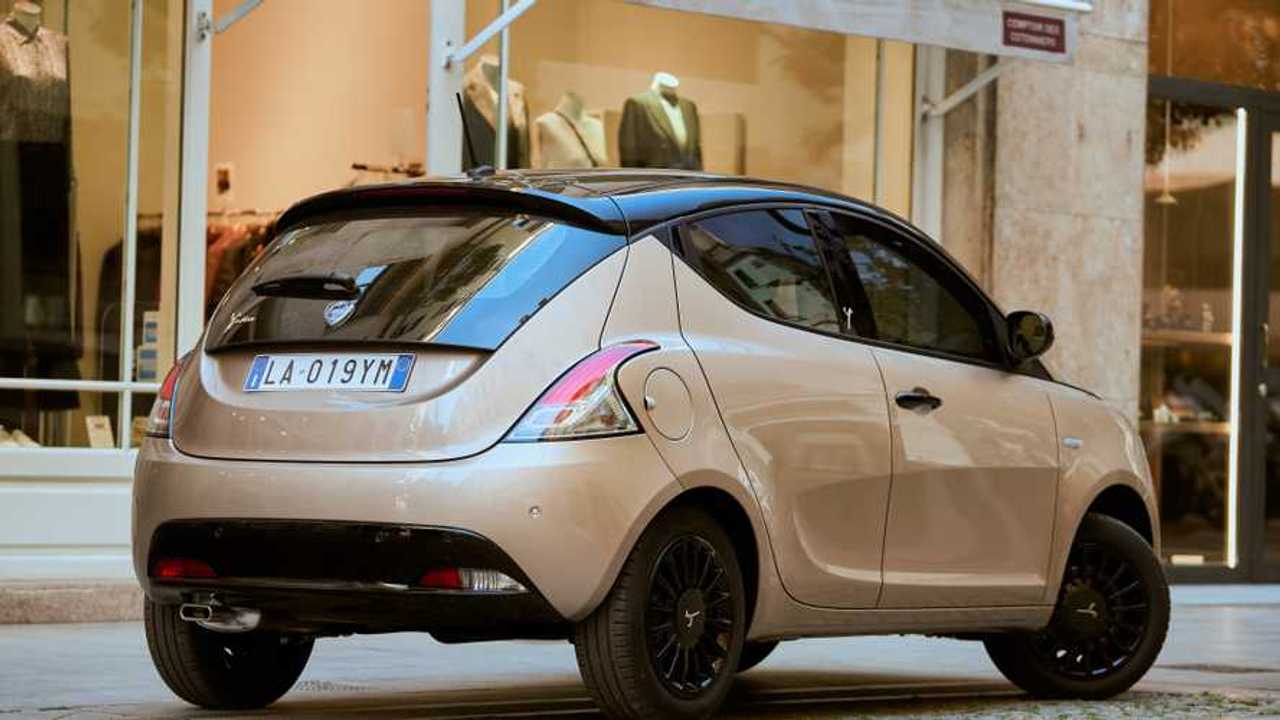 Lancia still alive as Ypsilon Supermini goes hybrid