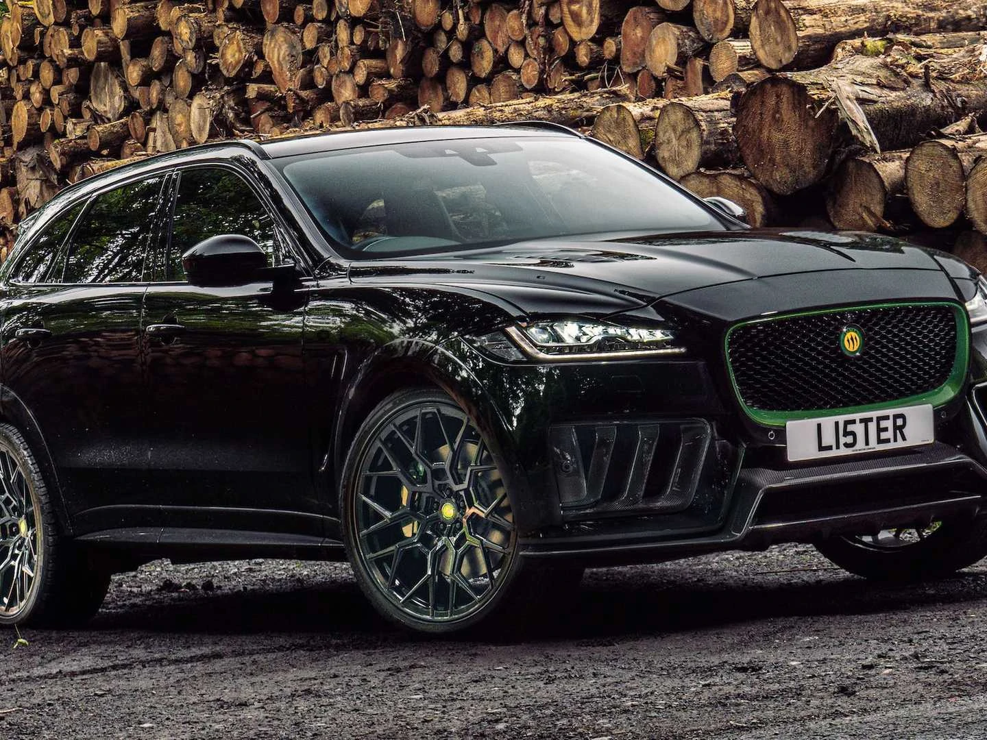 Jaguar-Based Lister Stealth Revealed. Dubbed "Britain's Fastest Automobile"