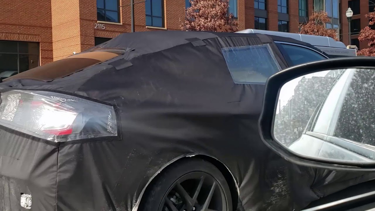 2022 Honda Civic Hatchback spotted in Oversized Camouflage