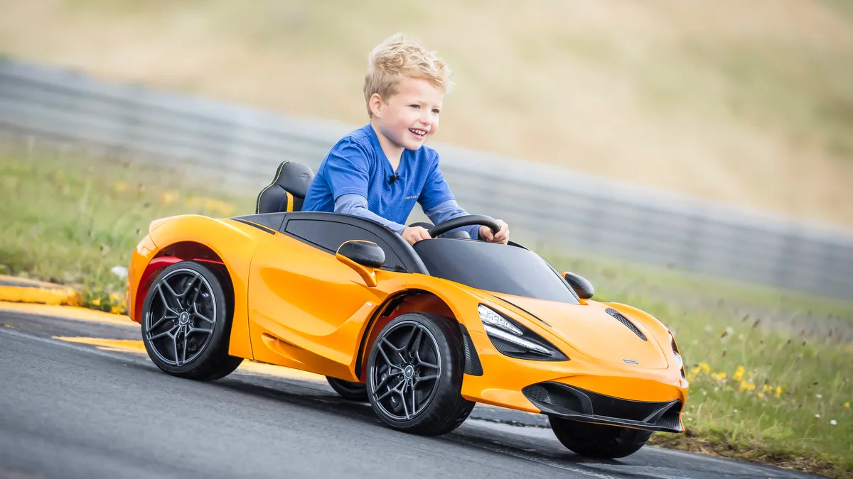 McLaren 720S Introduces New Autonomous and Electric Version... for Kids