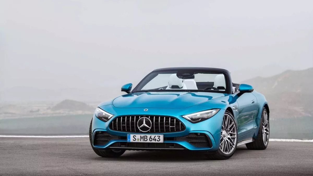 Mercedes-AMG SL43 Launches with a Turbo Four-Cylinder Using F1 Technology