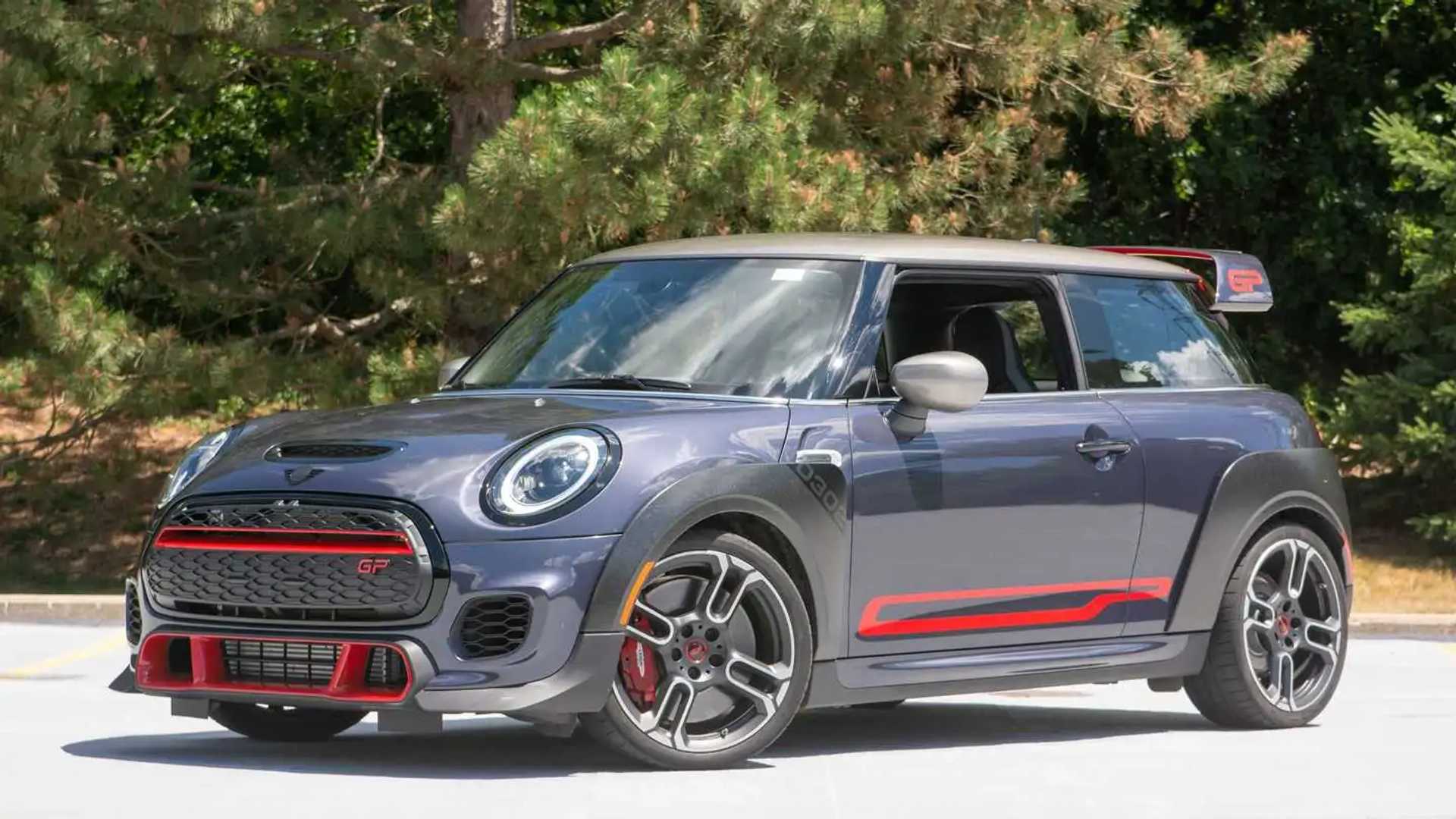 Watch Mini JCW GP Blitz Acceleration Test