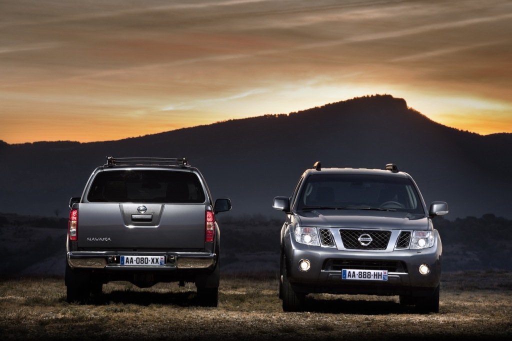 Facelifts for 2011 Nissan Navara, Pathfinder Announced - Launch at Geneva