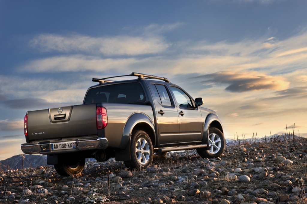 Facelifts for 2011 Nissan Navara, Pathfinder Announced - Launch at Geneva