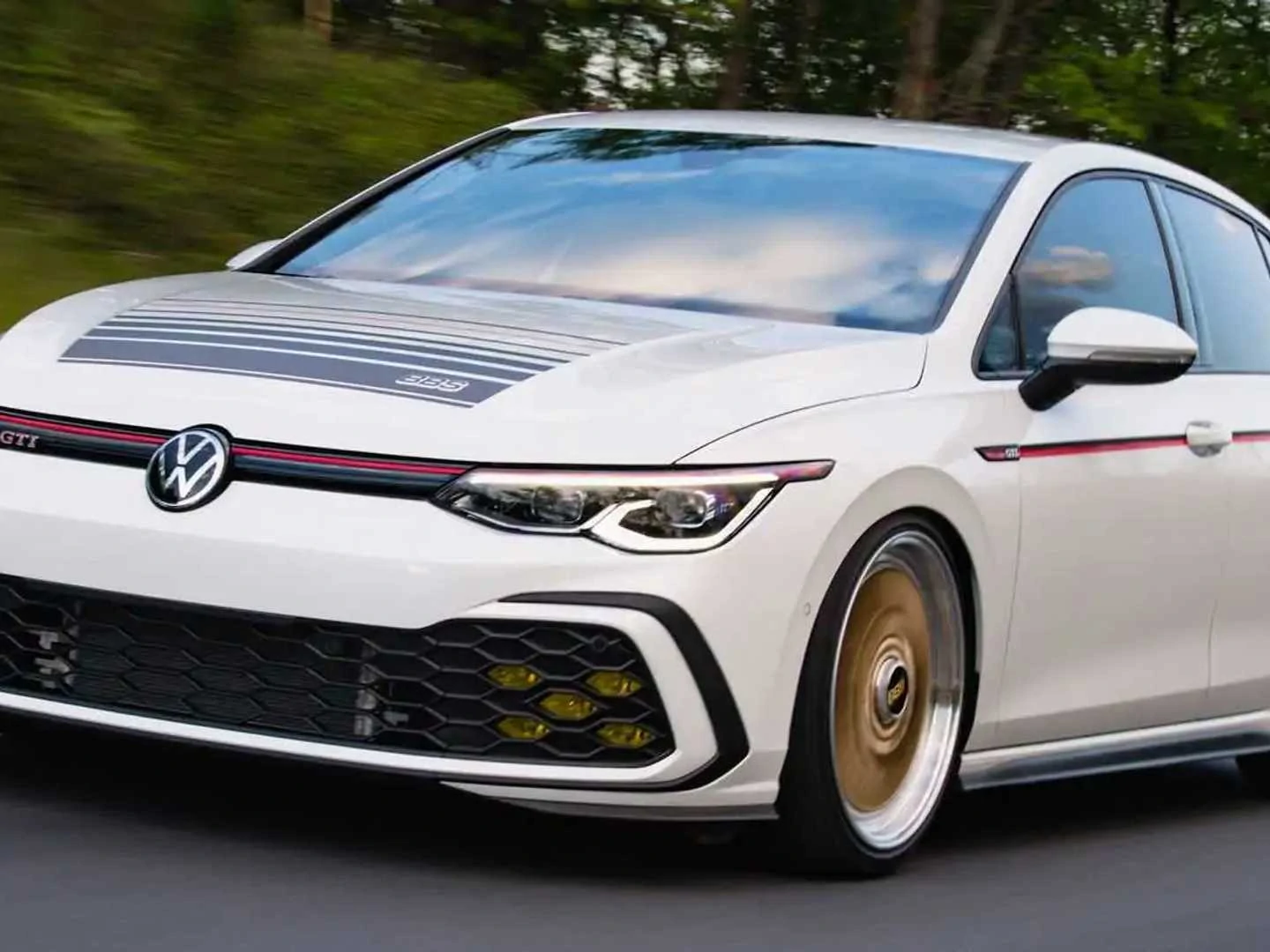 VW GTI BBS Concept gives golf a retro revamp with gold wheels