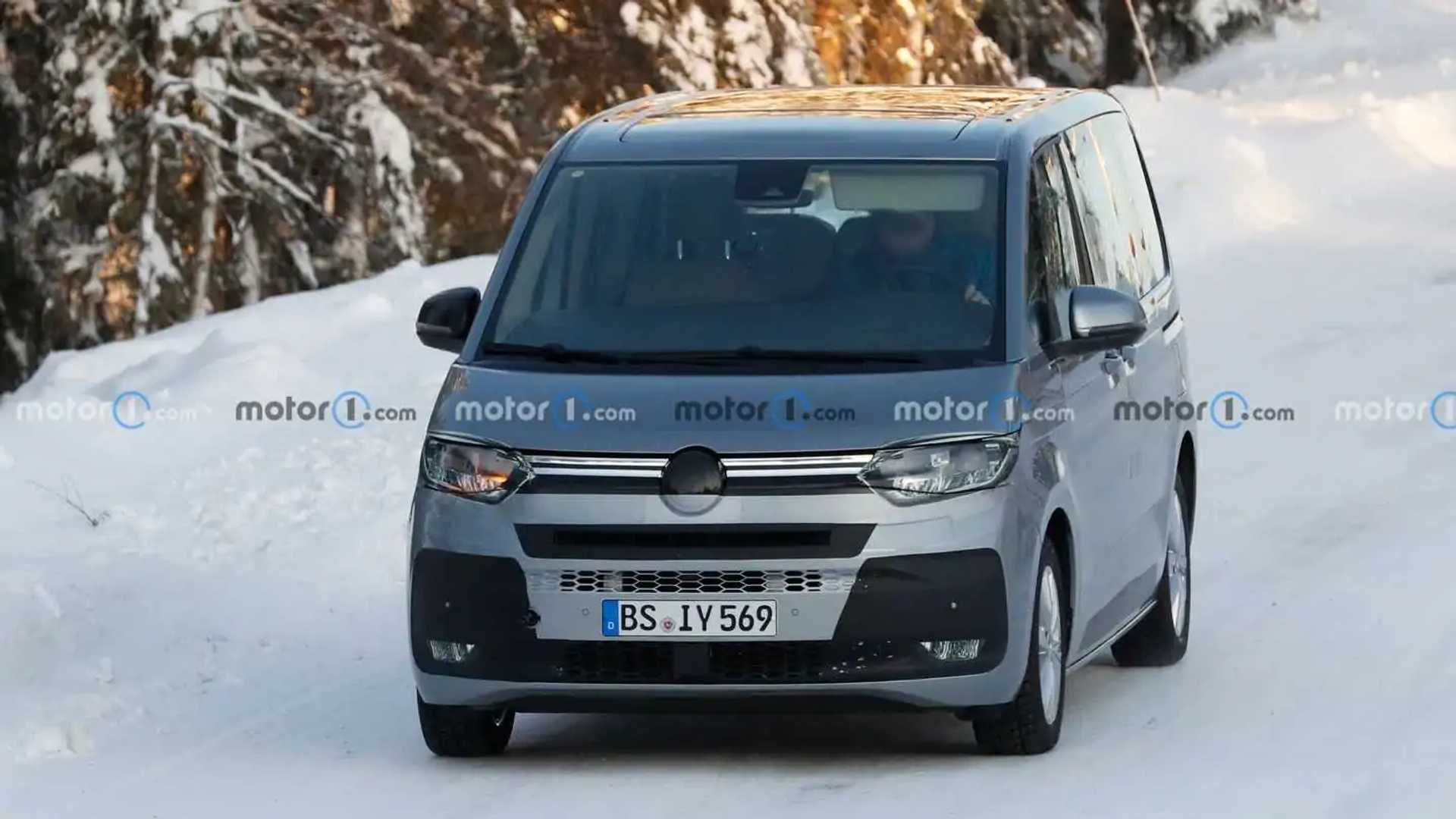 VW T7 Multivan Captured in Winter Spy Photos