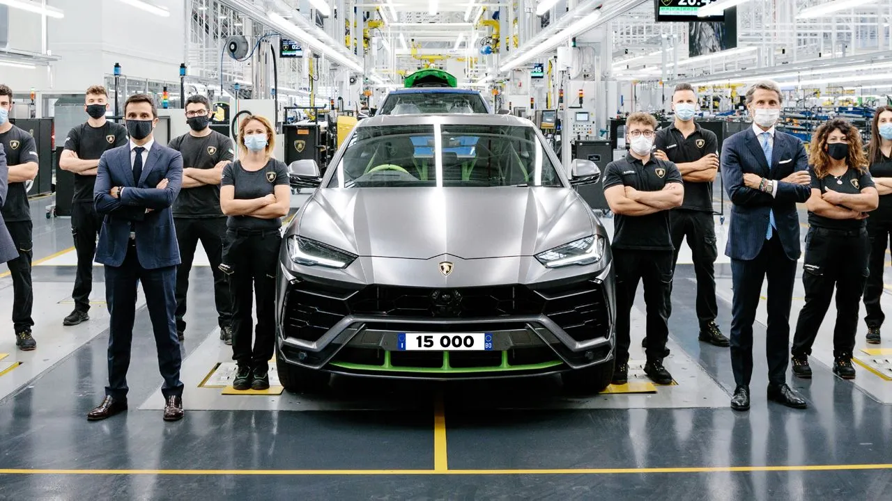 Lamborghini Urus Production Milestone Reached: 15,000th Super SUV Produced