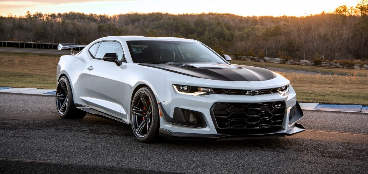 2019 Chevy Camaro ZL1 2LE Unmistakeable With Familiar Face