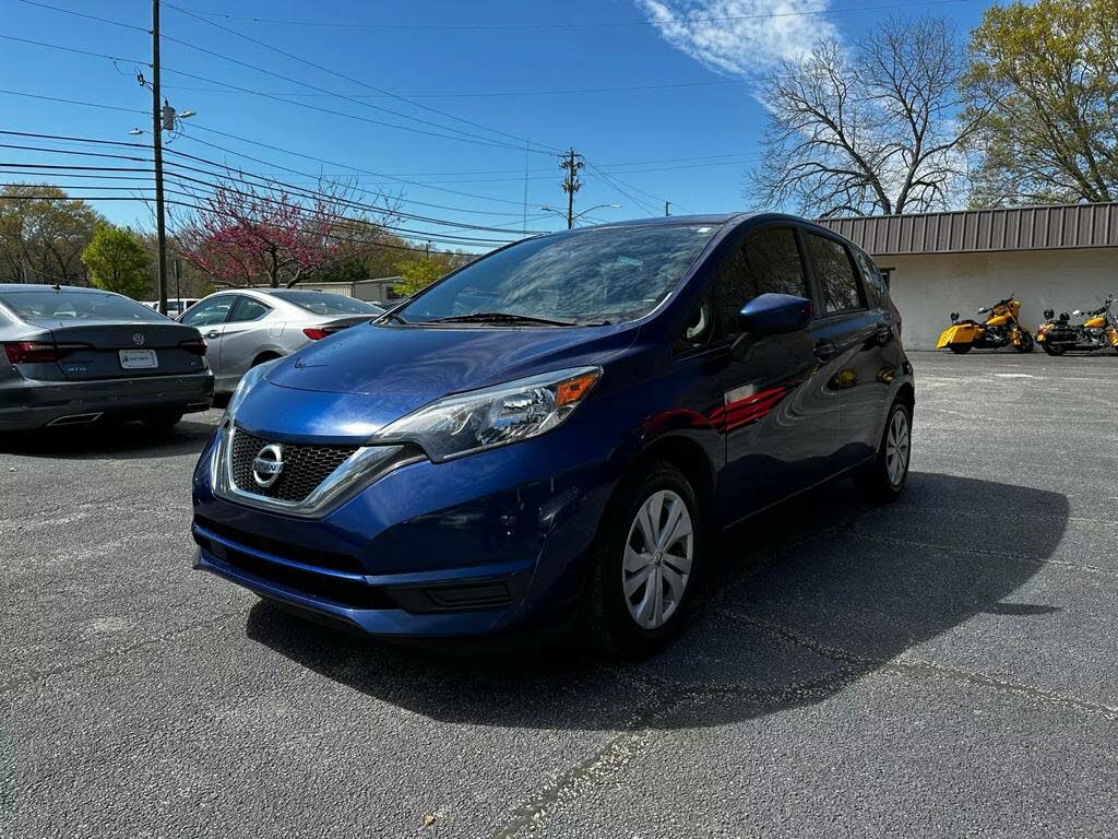 Nissan Might Kill Versa Note Hatch