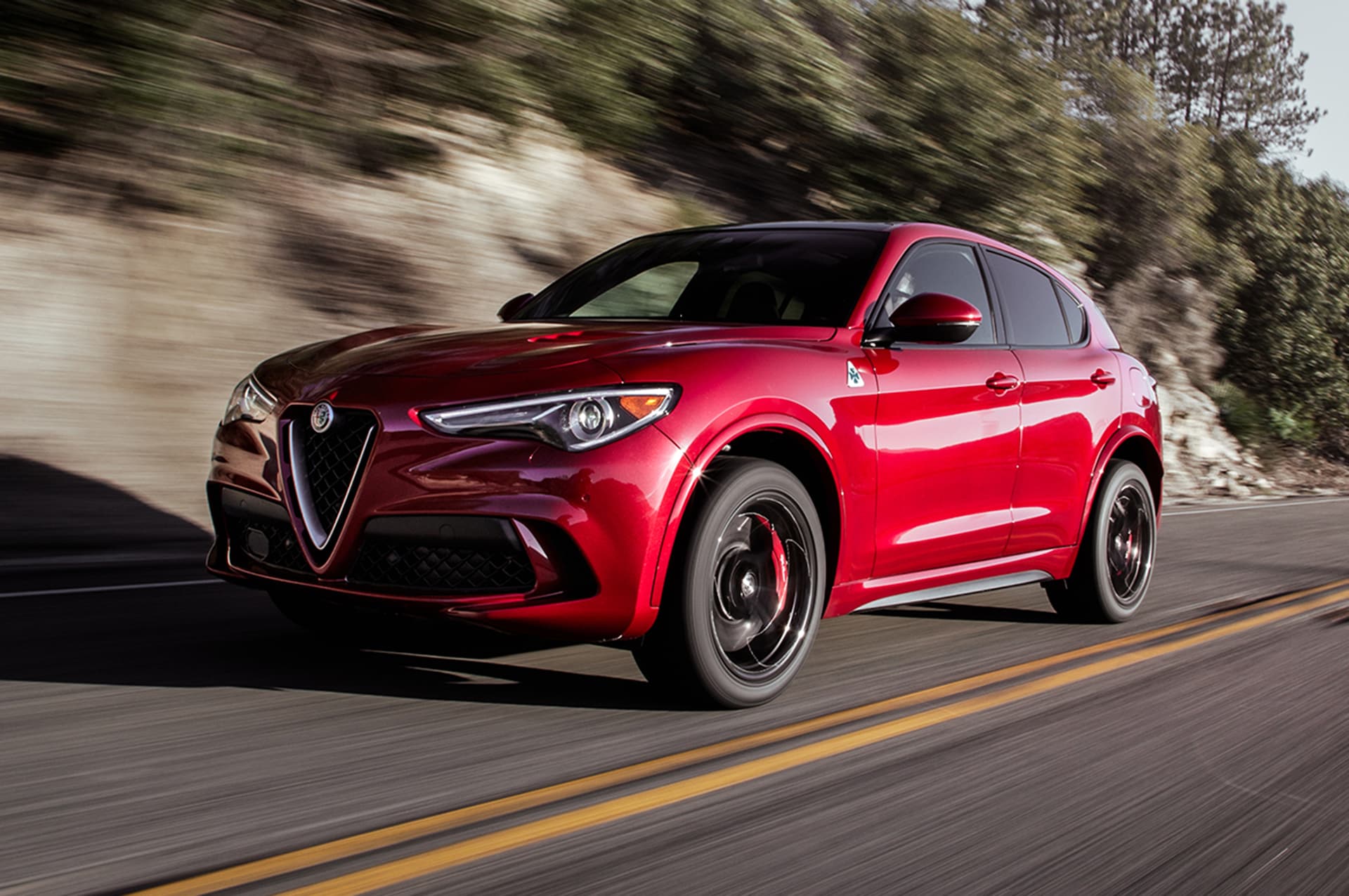 Watch the Alfa Romeo Stelvio Quadrifoglio Accelerate to 168 MPH