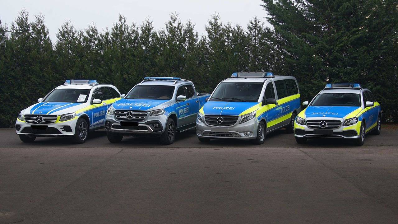 Mercedes Dresses Up for Police Duty, X Class Truck Now in The Fleet