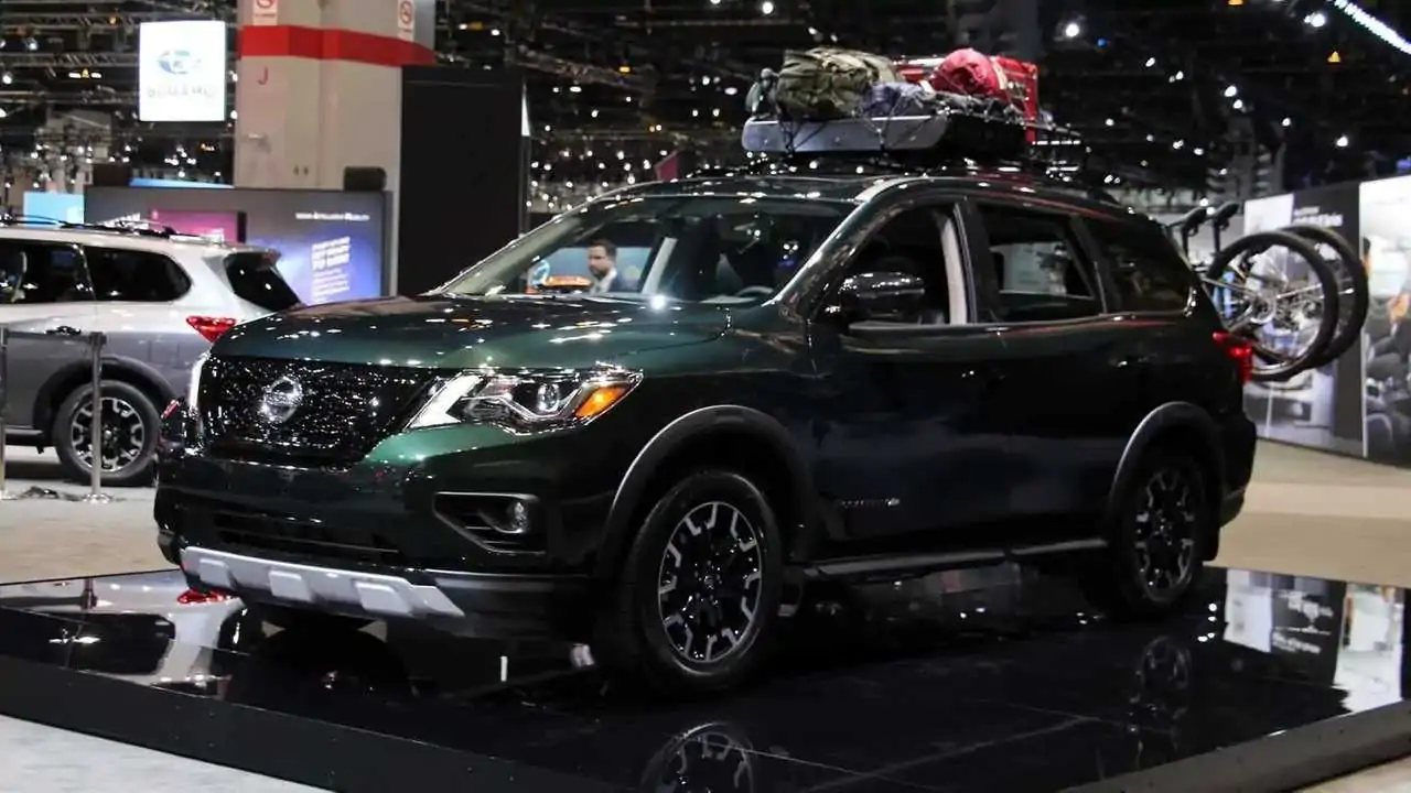 2019 Nissan Pathfinder Rock Creek Edition - Live from The Chicago Auto Show