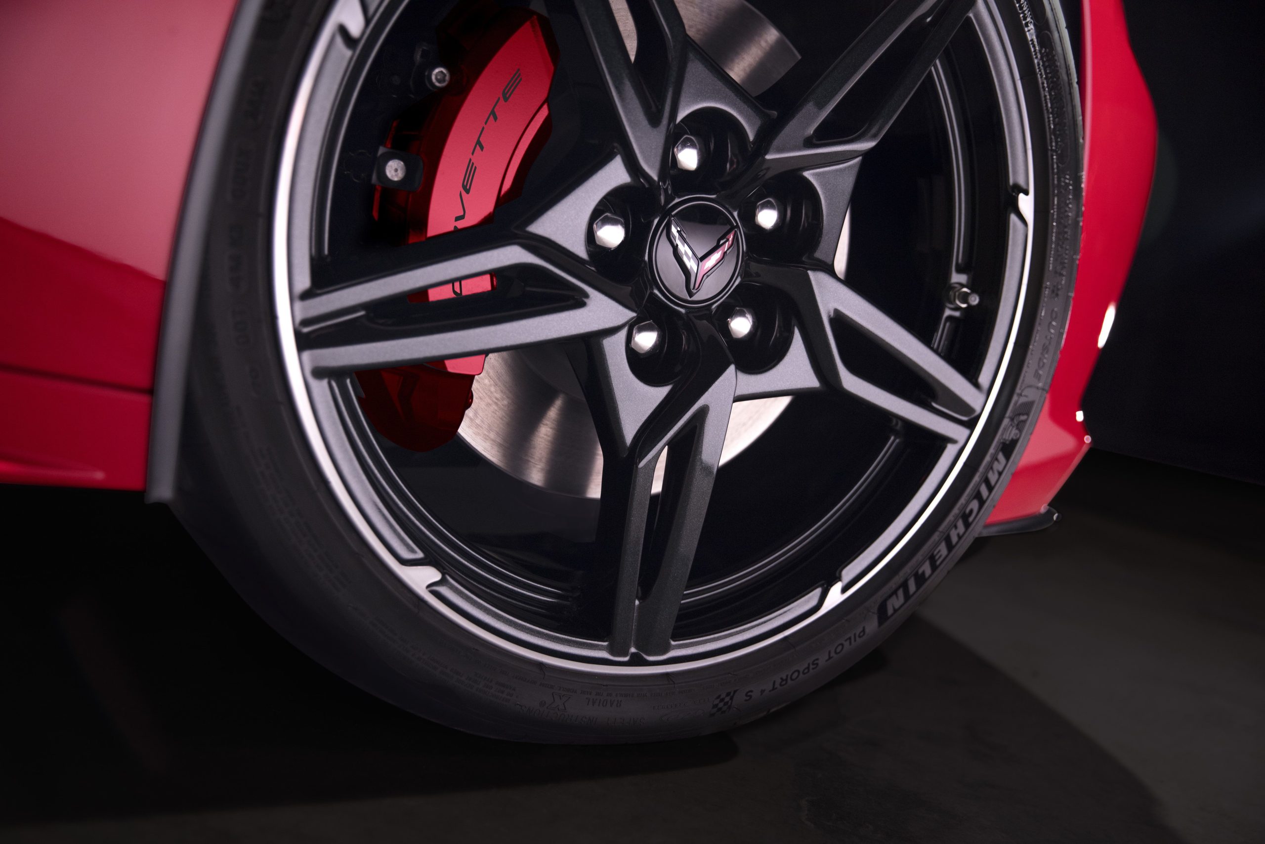 Chrome Wheels Will Make 2020 Chevy Corvette C8 Shine