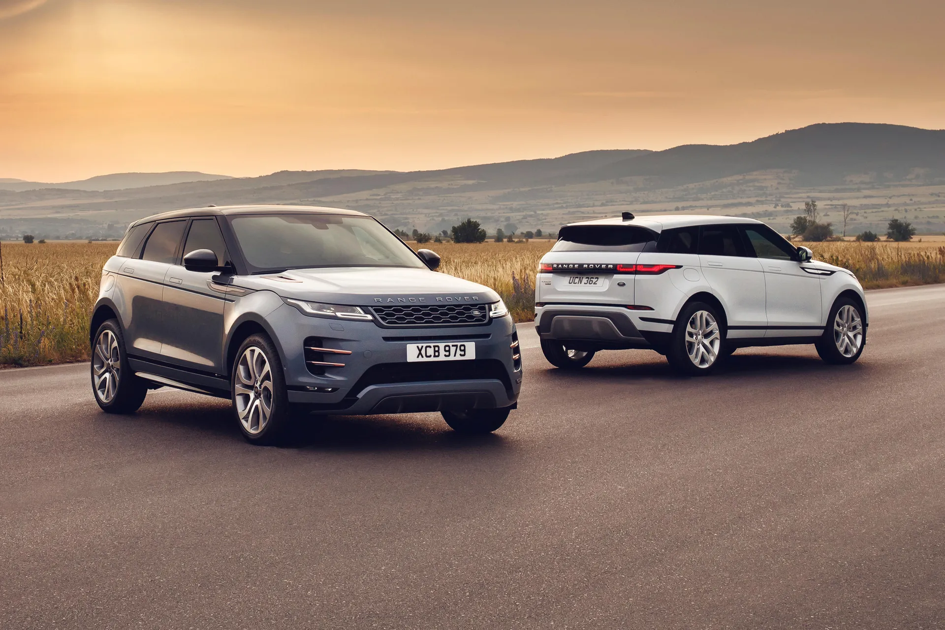 2020 Range Rover Evoque Brings Mild-Hybrid Power To Chicago [UPDATE]