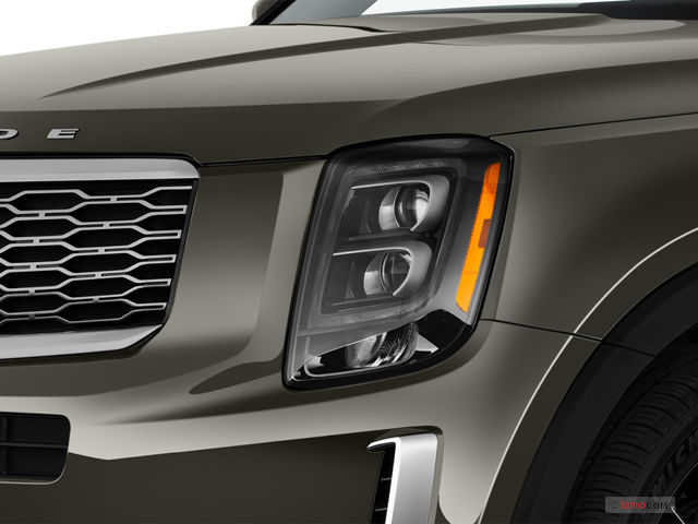 2020 Kia Telluride Shows New Grille and Headlights