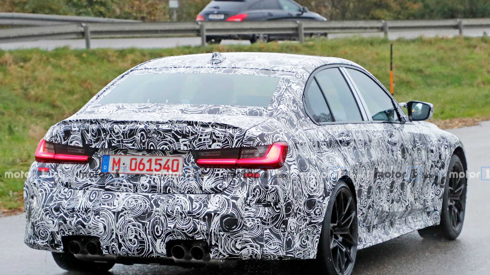 2021 BMW M3 loses some camouflage in new spy shots