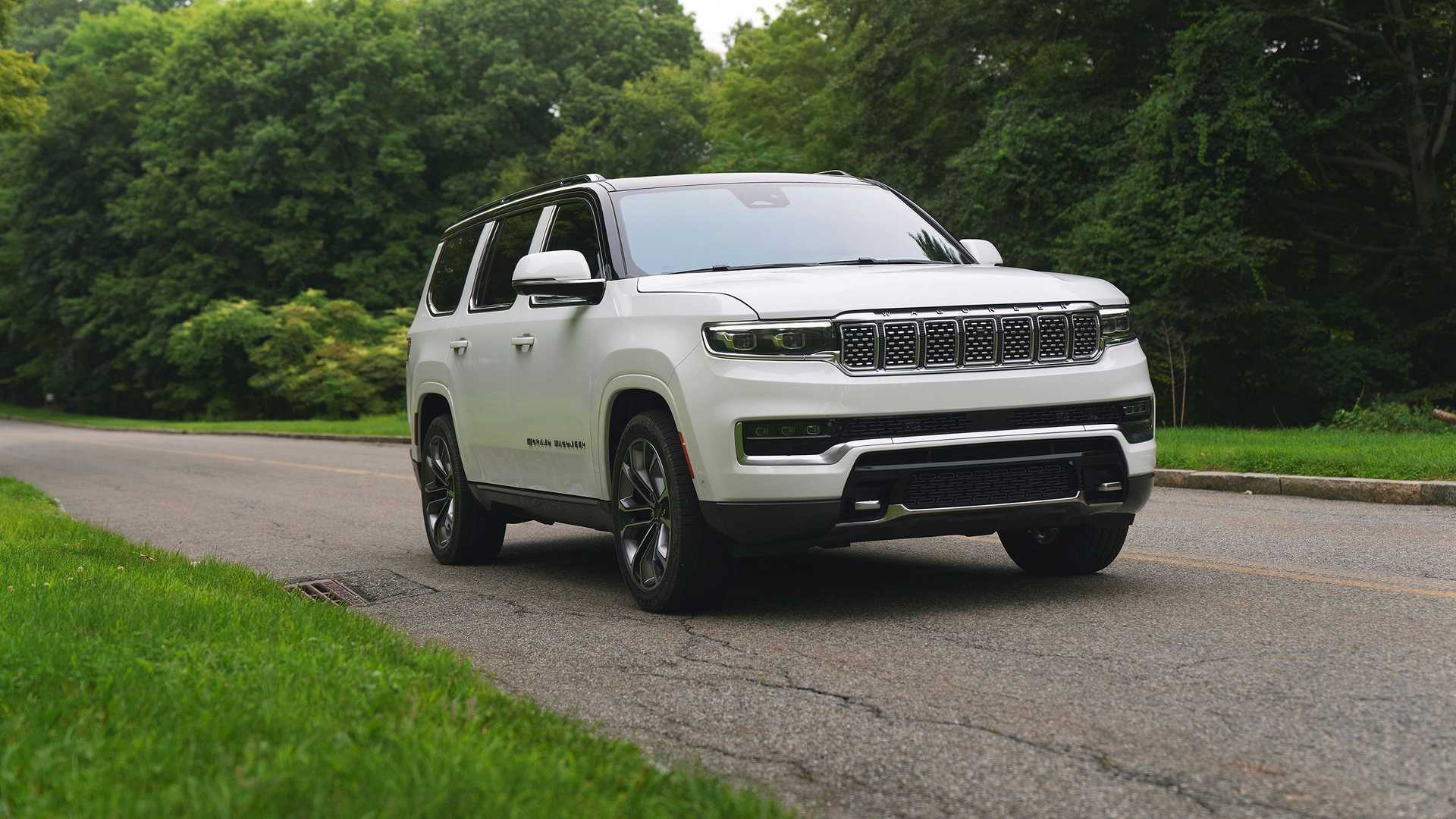 2022 Jeep Grand Wagoneer with I6 Turbo gets 17 MPG Rating from EPA