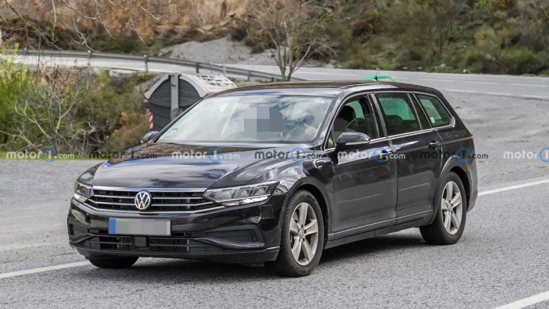 Next-Gen VW Passat Gets Plug-In Hybrid Powertrain