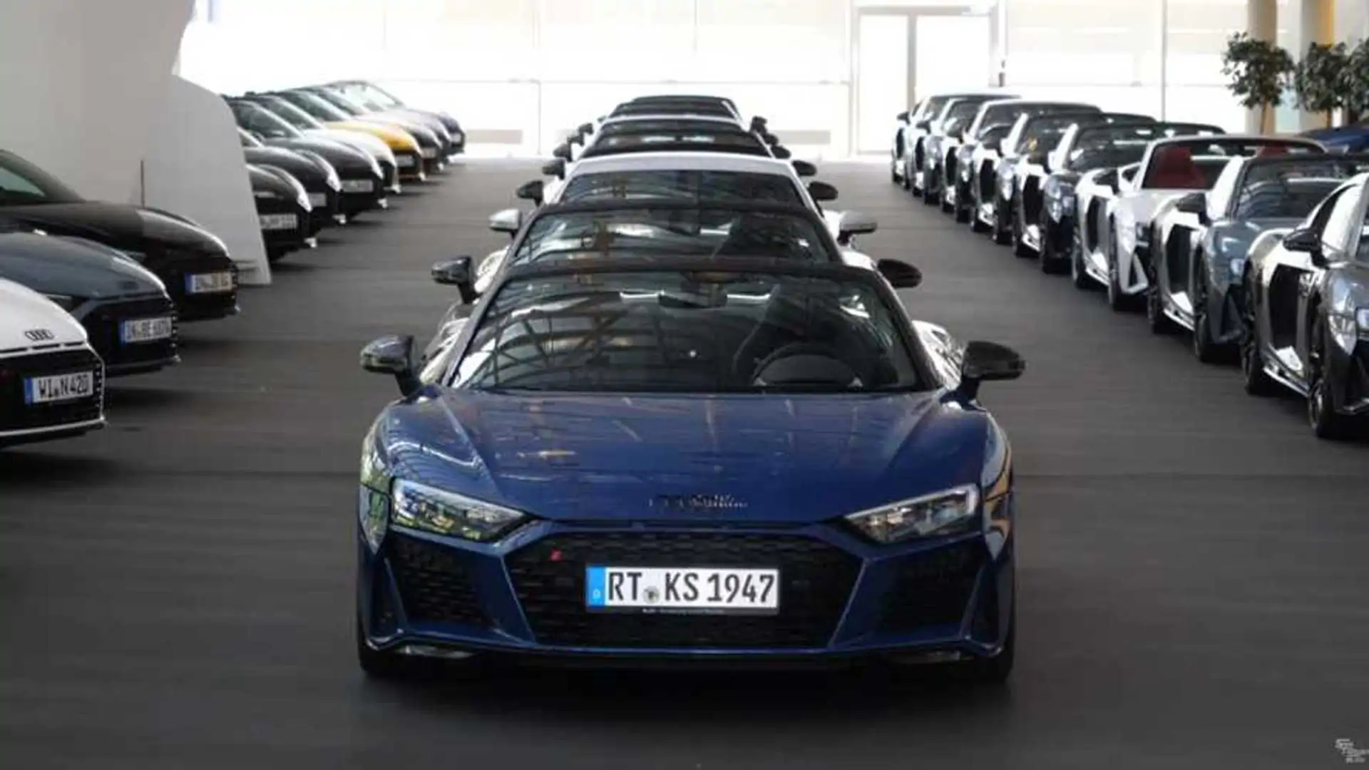 38 Audi R8s Show That The V10 Is Still Alive