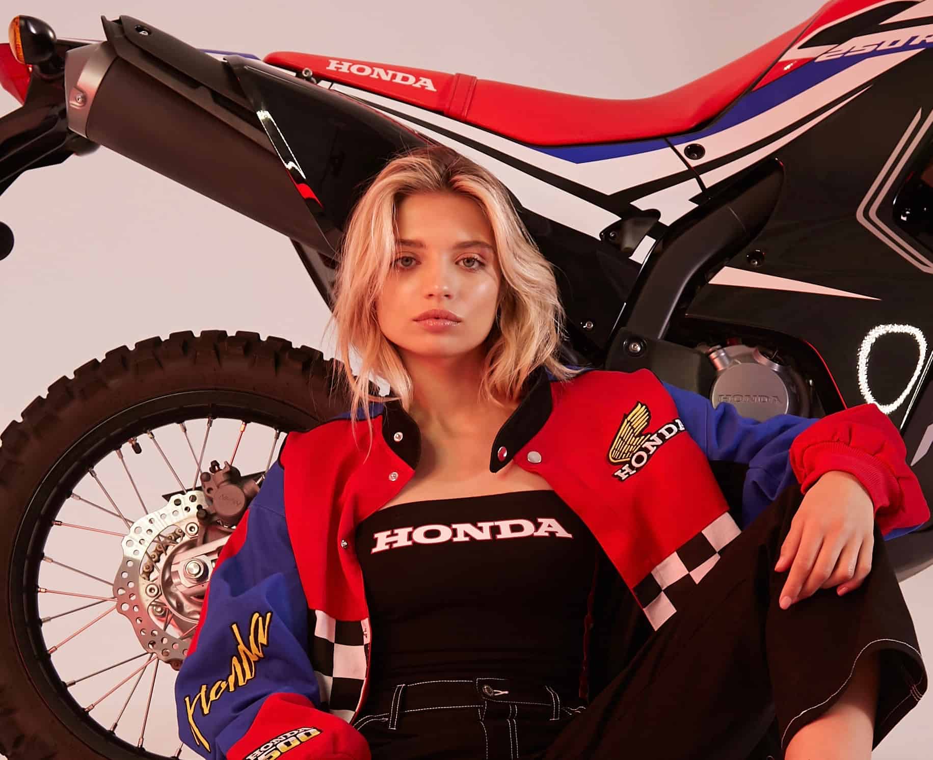 Check out this line of vintage-inspired Honda Motorsport Apparel