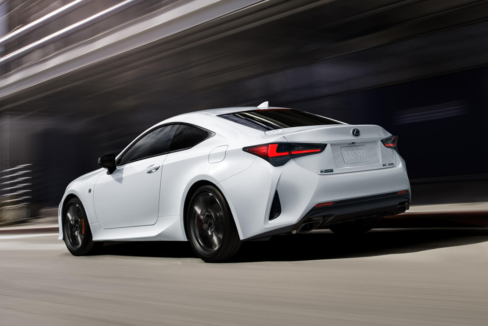 Lexus RC and ES get black line treatment, limited production run