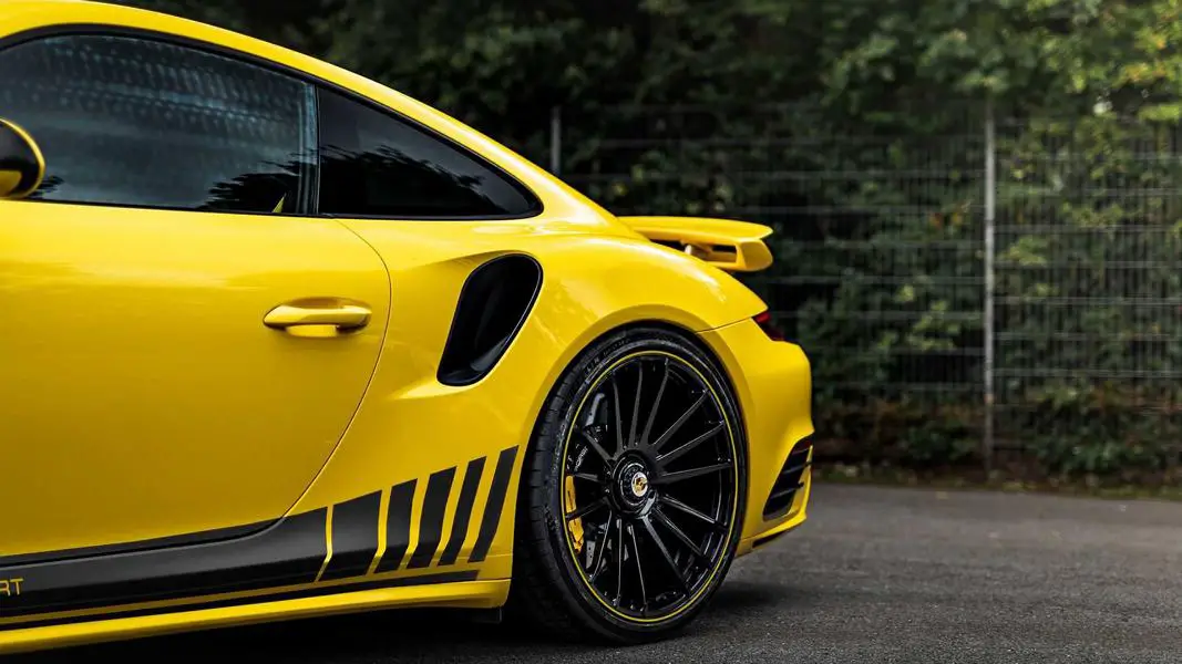 Porsche 911 Turbo S By Manhart Is An 850-Horsepower Catapult