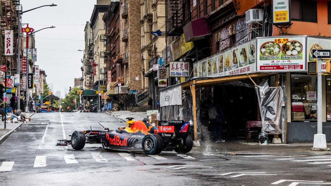 Sergio Perez drives Red Bull F1 car from NY all the way to Miami