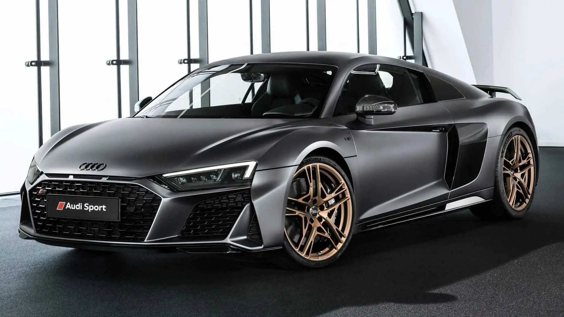 Audi Could Save the TT and R8 by Electrifying Them