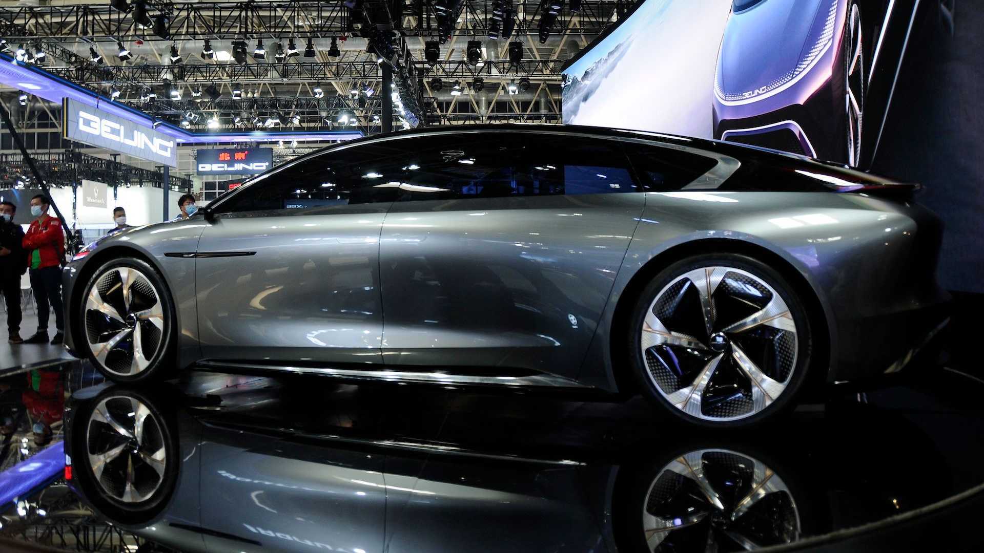 Beijing Radiance Concept aims at Tesla Model S when it hits production