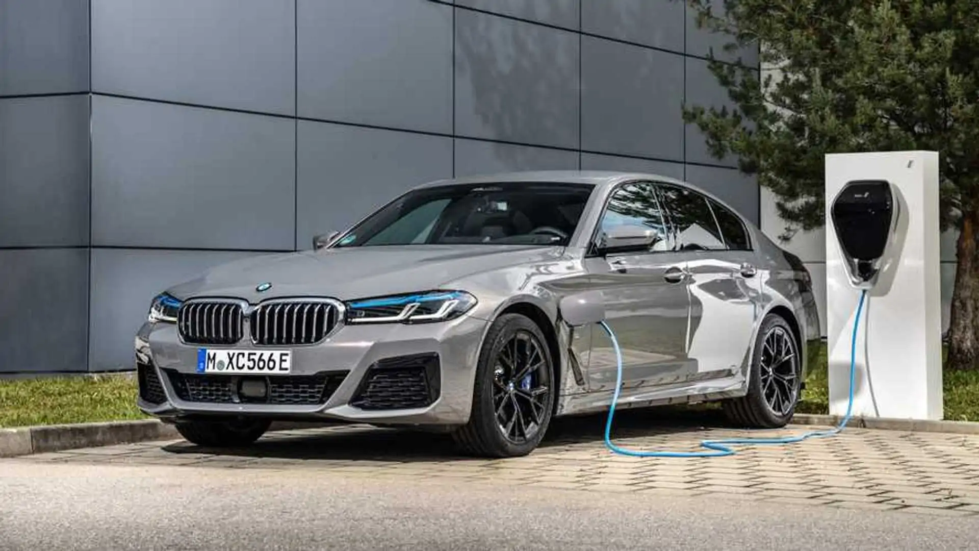 BMW Fall 2020 Model Update - Increased Efficiency