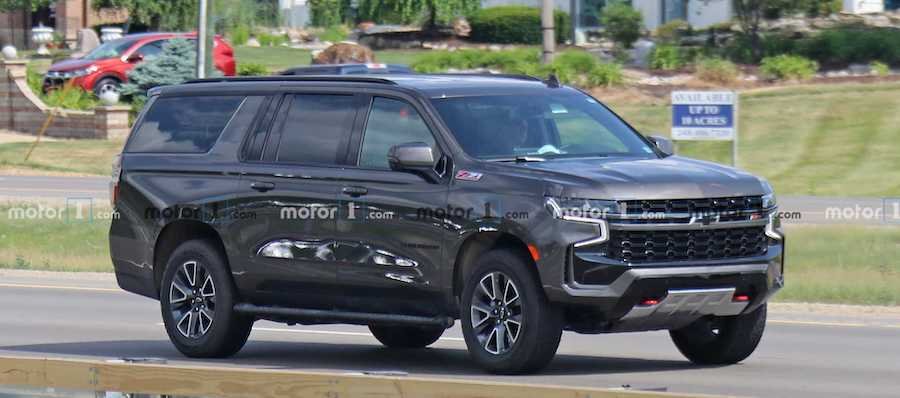 2021 Chevrolet Suburban Z71 Spied with No Camouflage