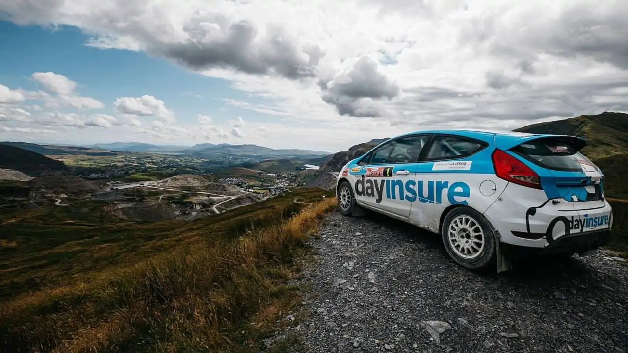 This is how you put a Ford Fiesta on a zip line