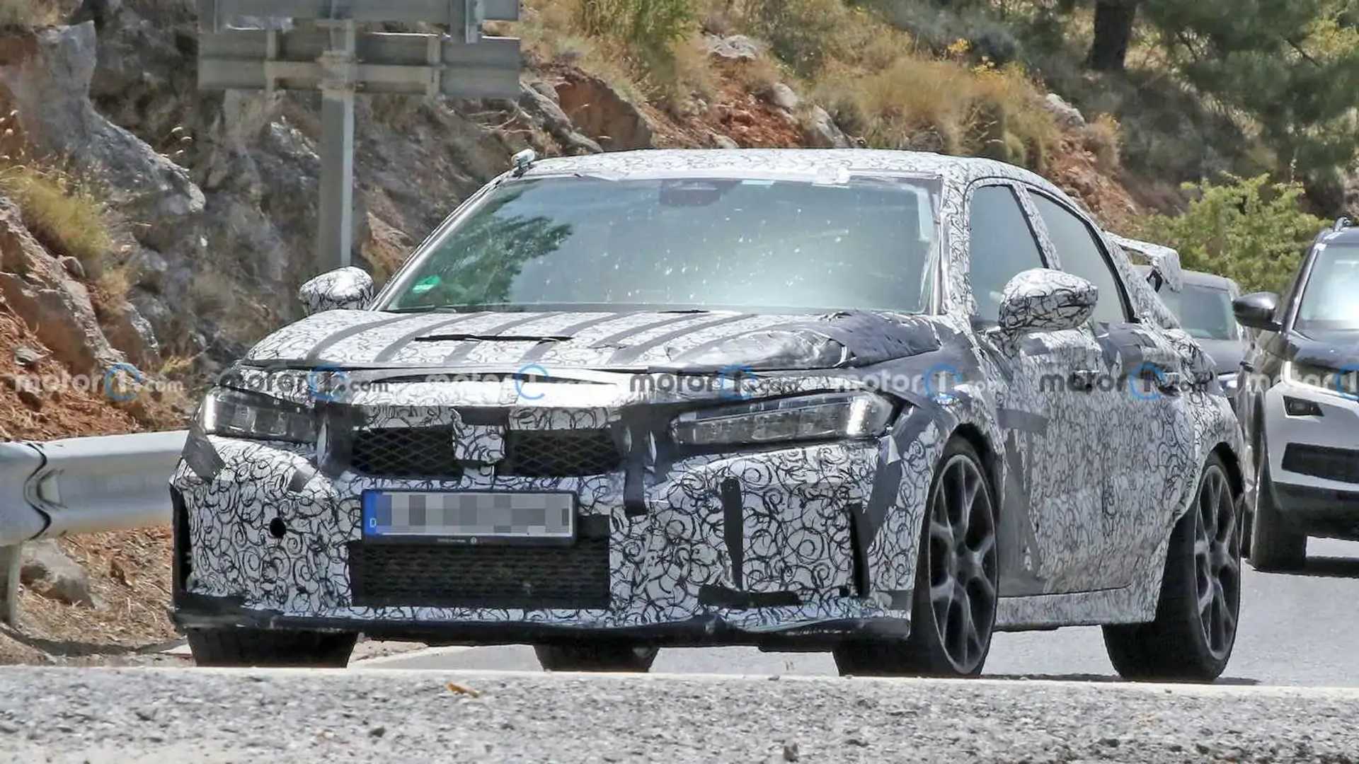 Next Honda Civic Type R in Toned-Down Design as Revealed In Spy Shots