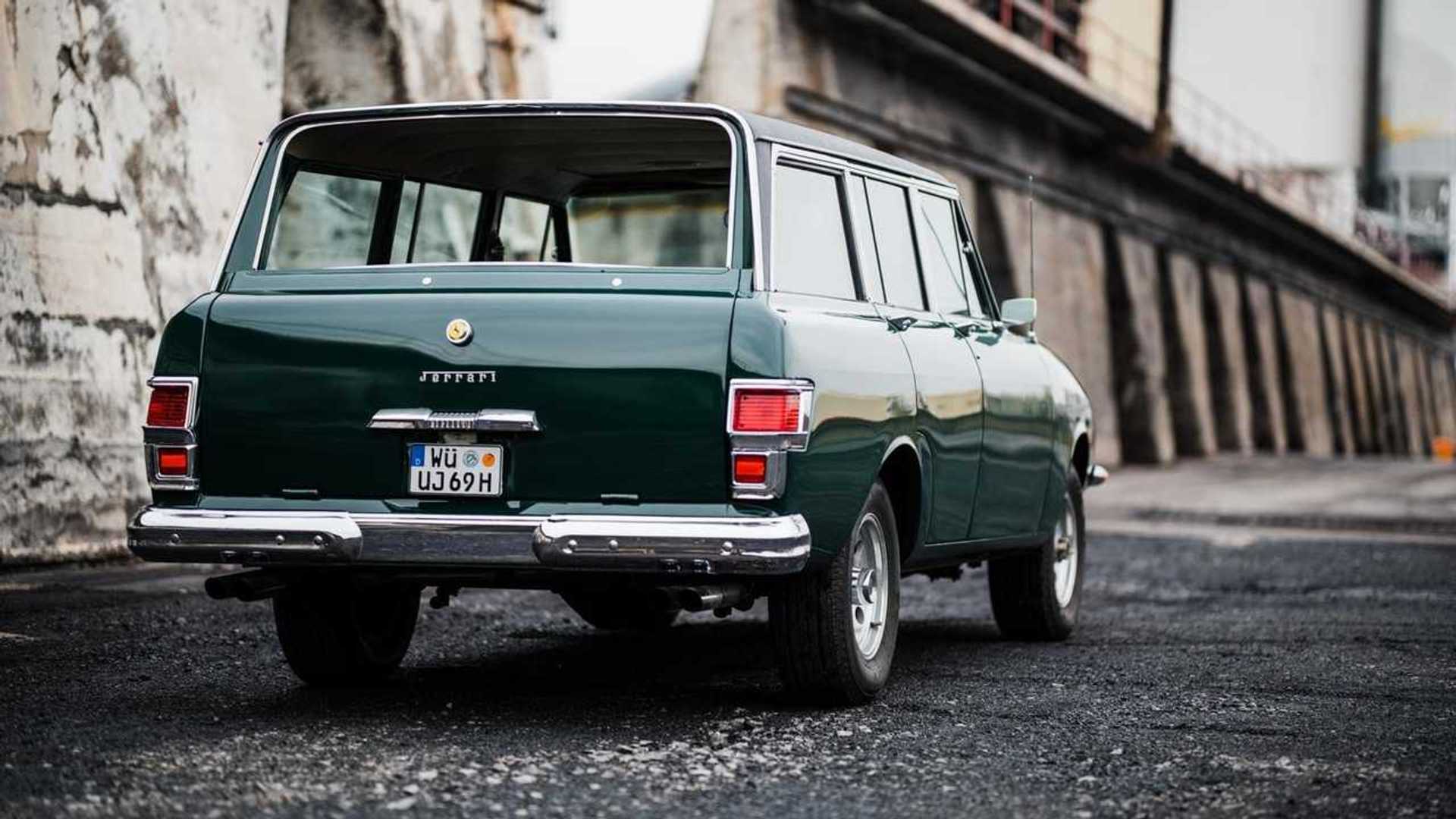 The Jerrari is the Lovechild Of Jeep Wagoneer and Ferrari 365 GT.