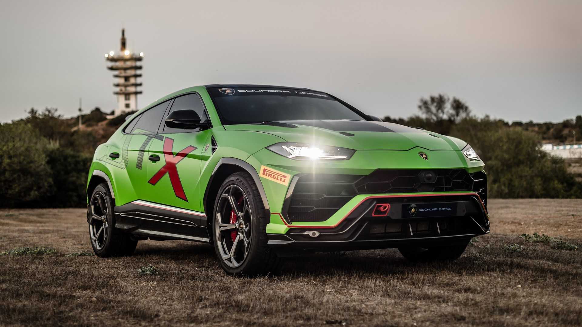 Lamborghini Urus ST-X Back In New Images Ahead Of 2020 Racing Debut