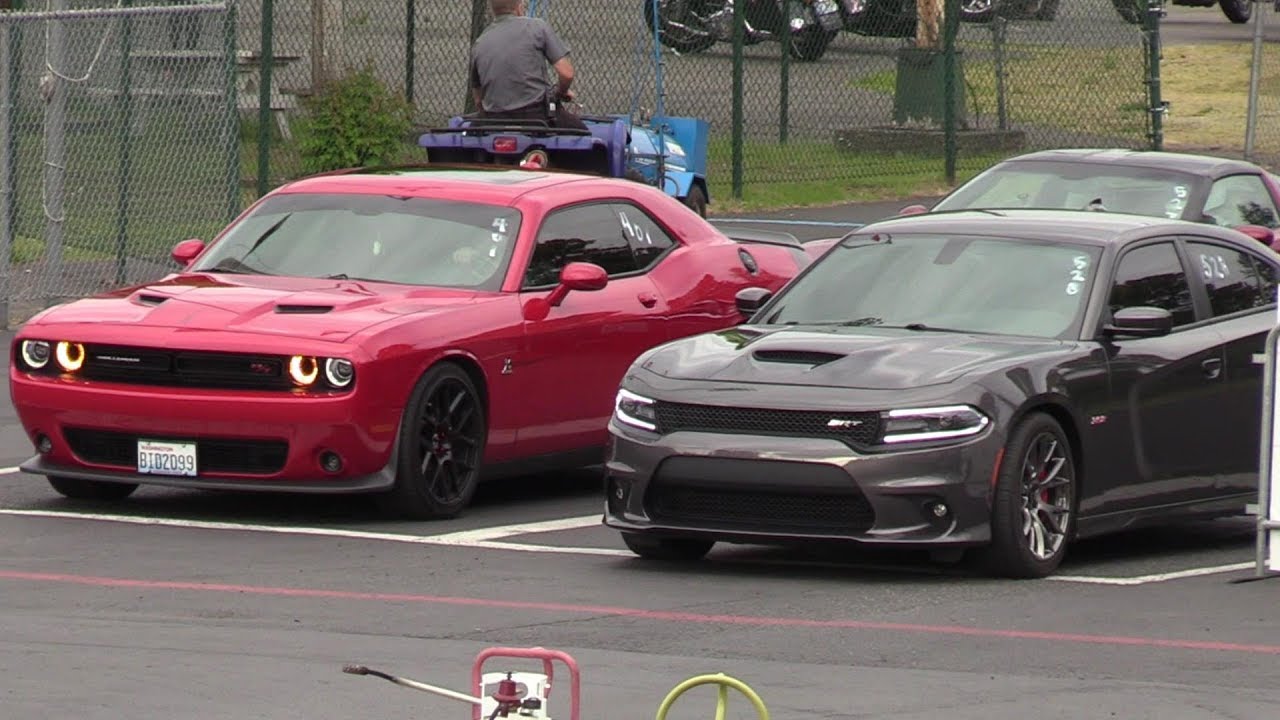 Dodge Charger SRT Meets Challenger R/T Scat Pack At Drag Strip