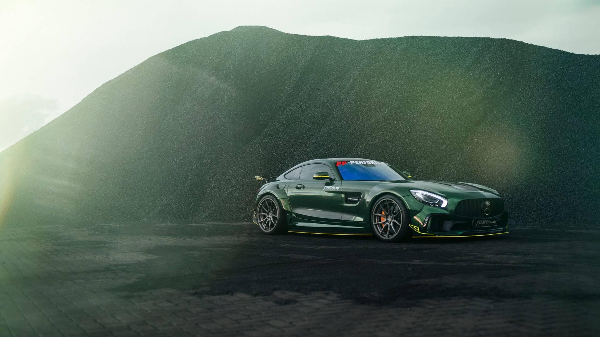 Mercedes-AMG GT Looks Great With a 650-Horsepower Upgrade