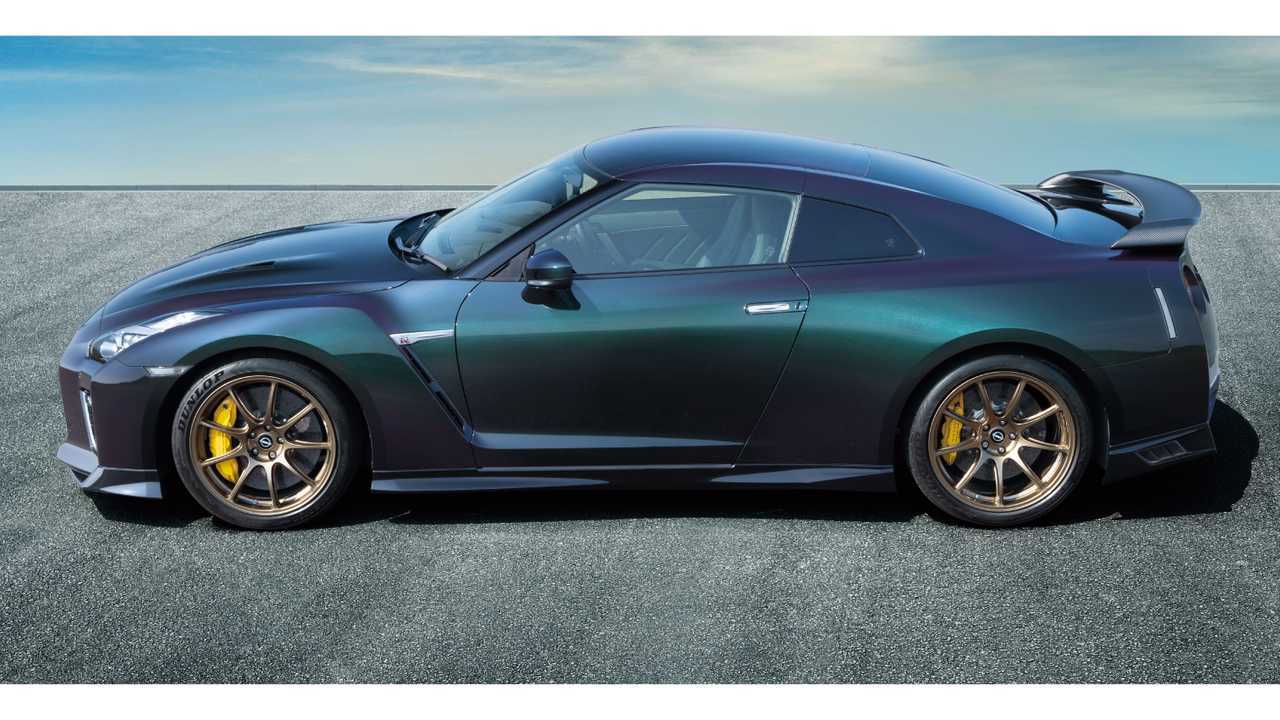 Nissan GT-R To Die In Australia Due To Stricter Crash Test Regulation