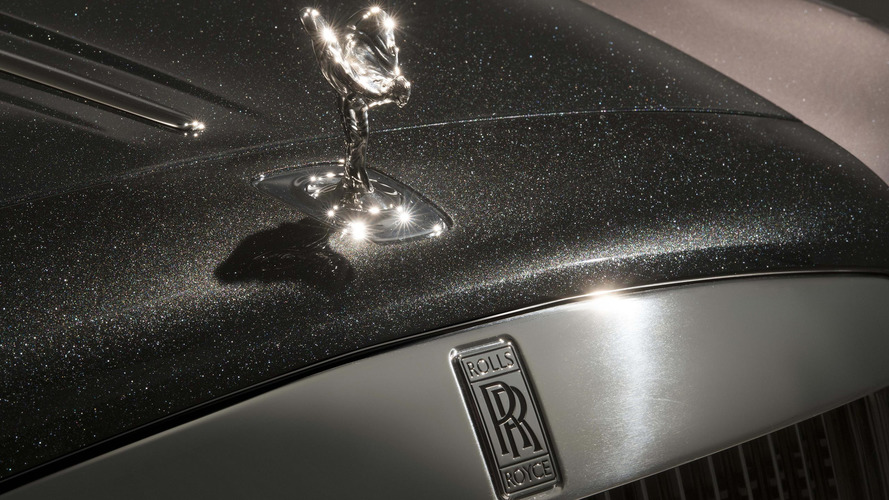 Rolls-Royce Ghost Elegance sparkles with diamond-studded painted accents