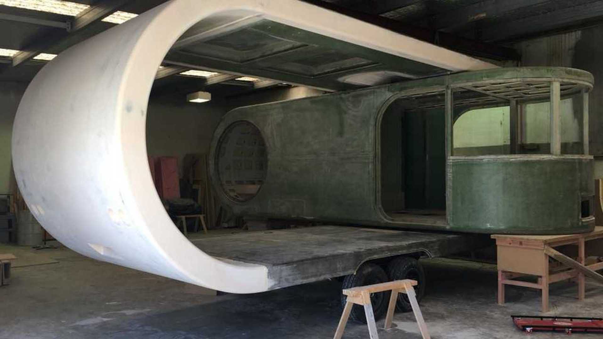 Romotow Camper Folds Like A Paper Clip