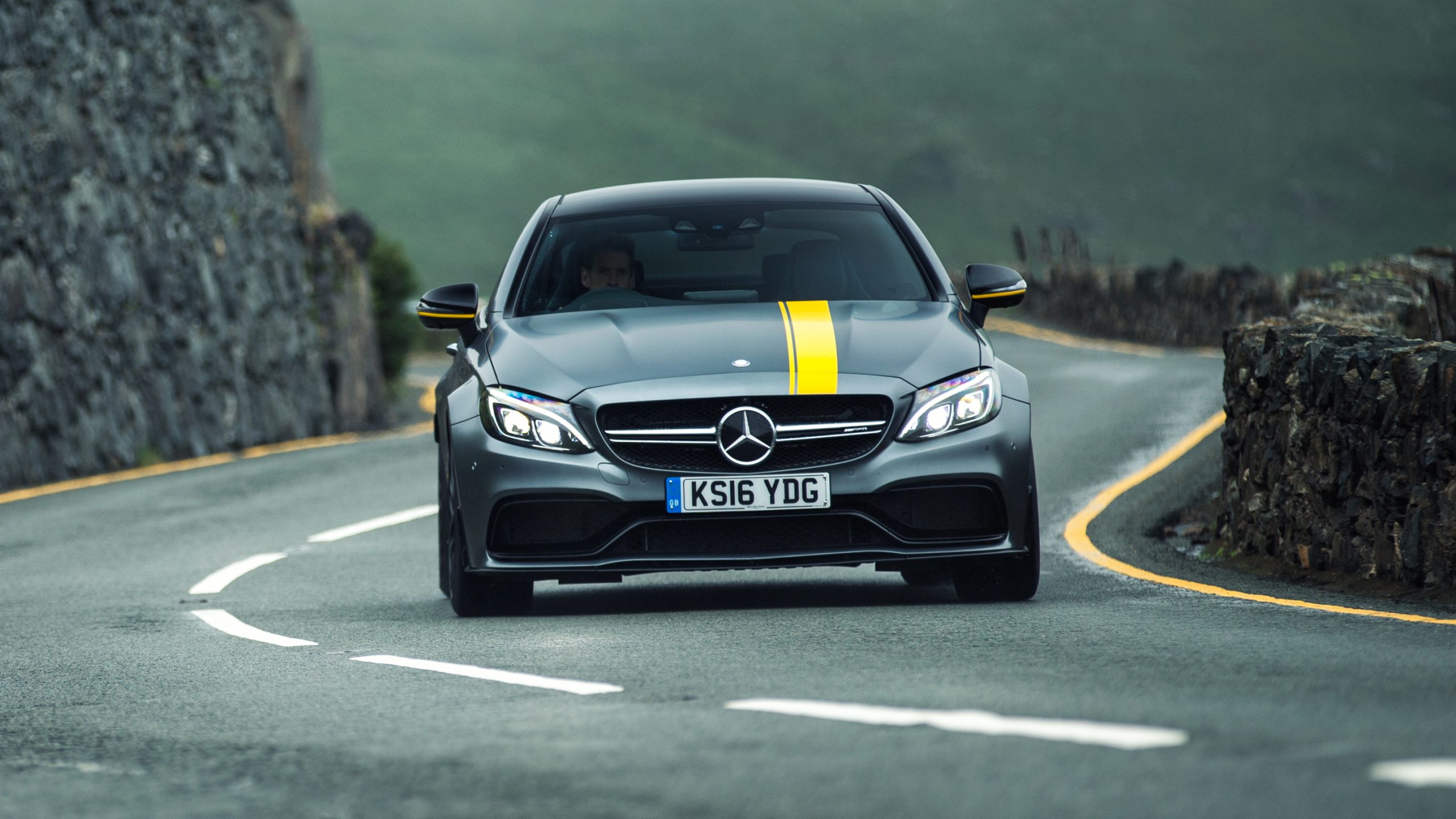 Mercedes-AMG C63 S Edition 1 detailed