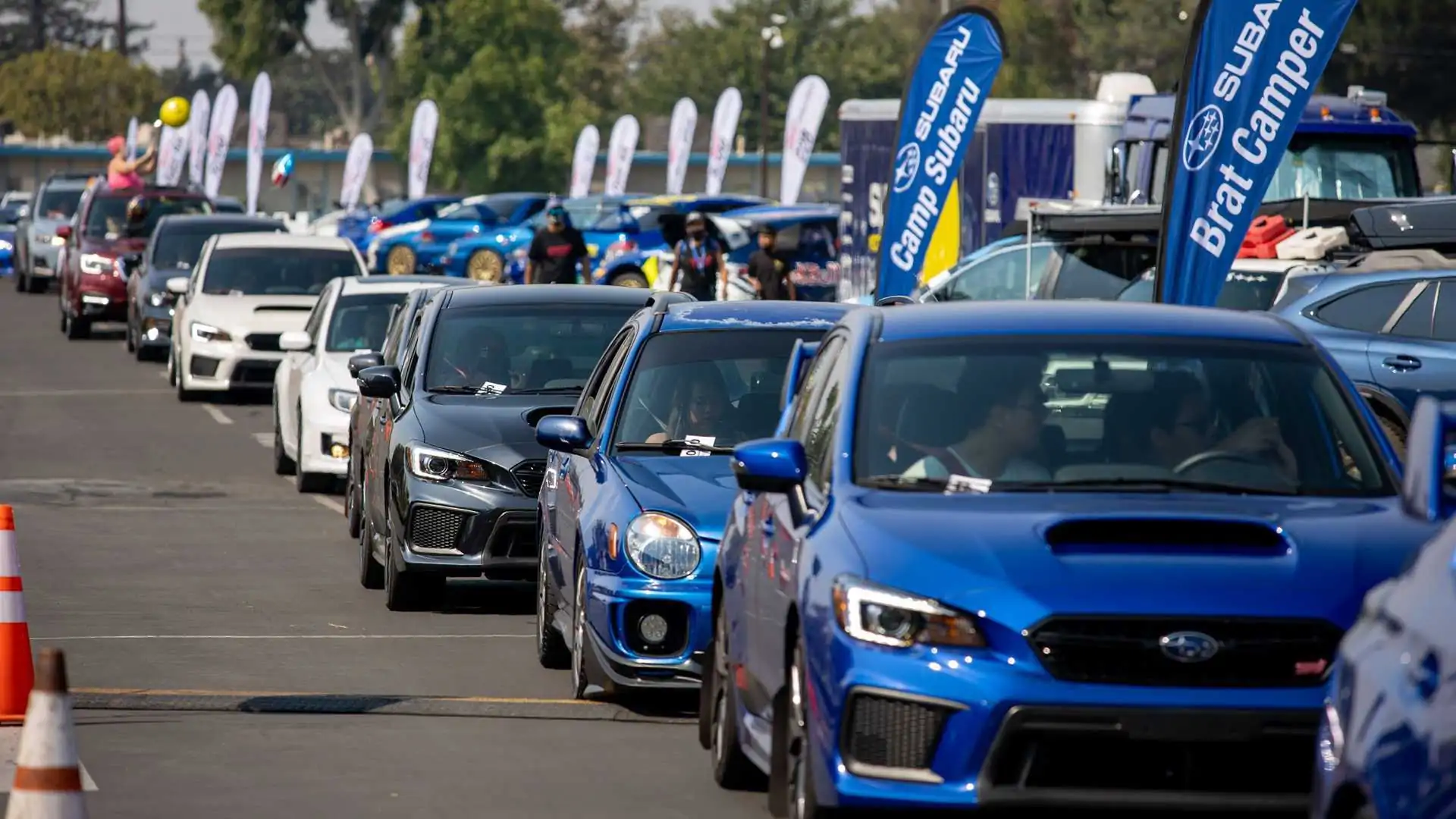 Subaru sets Guinness World Record for Longest Parade Of Subies