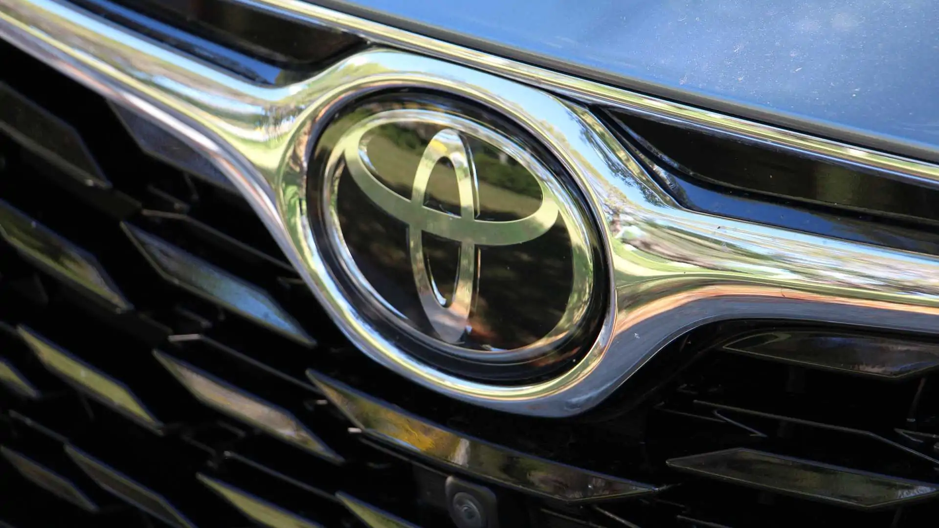 Toyota is the World's Best-Selling Automobilemaker, Move over VW