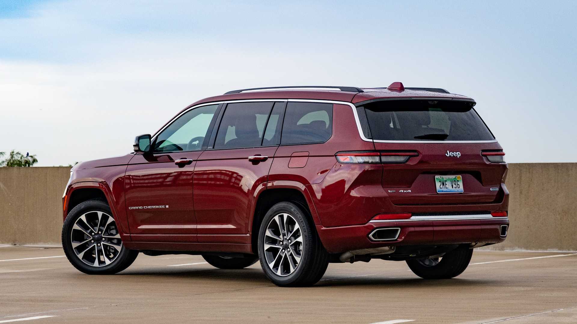 2022 Jeep Grand Cherokee L to Get an Optional Front Passenger Screen