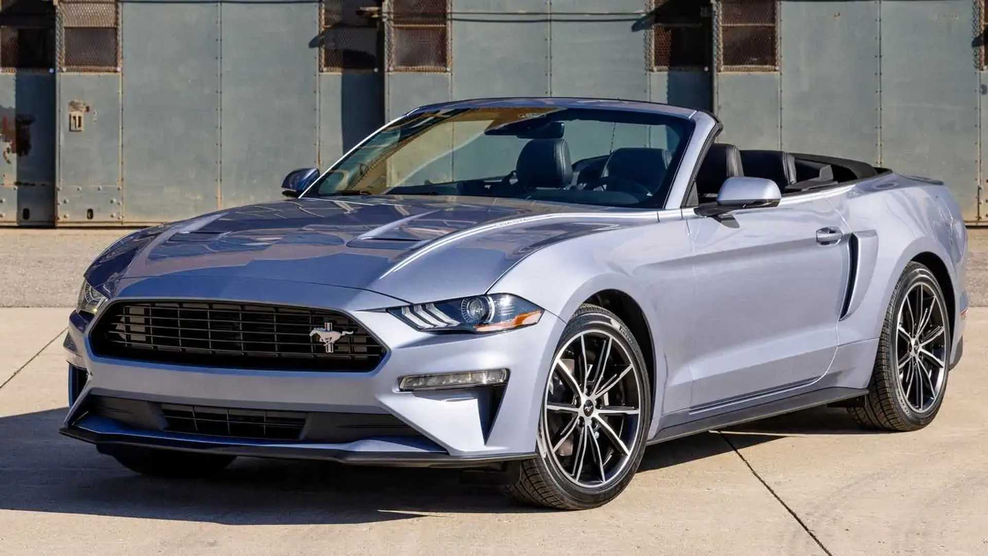 Ford Mustang Q1 sales down 19 percent, outsells Challenger and Camaro