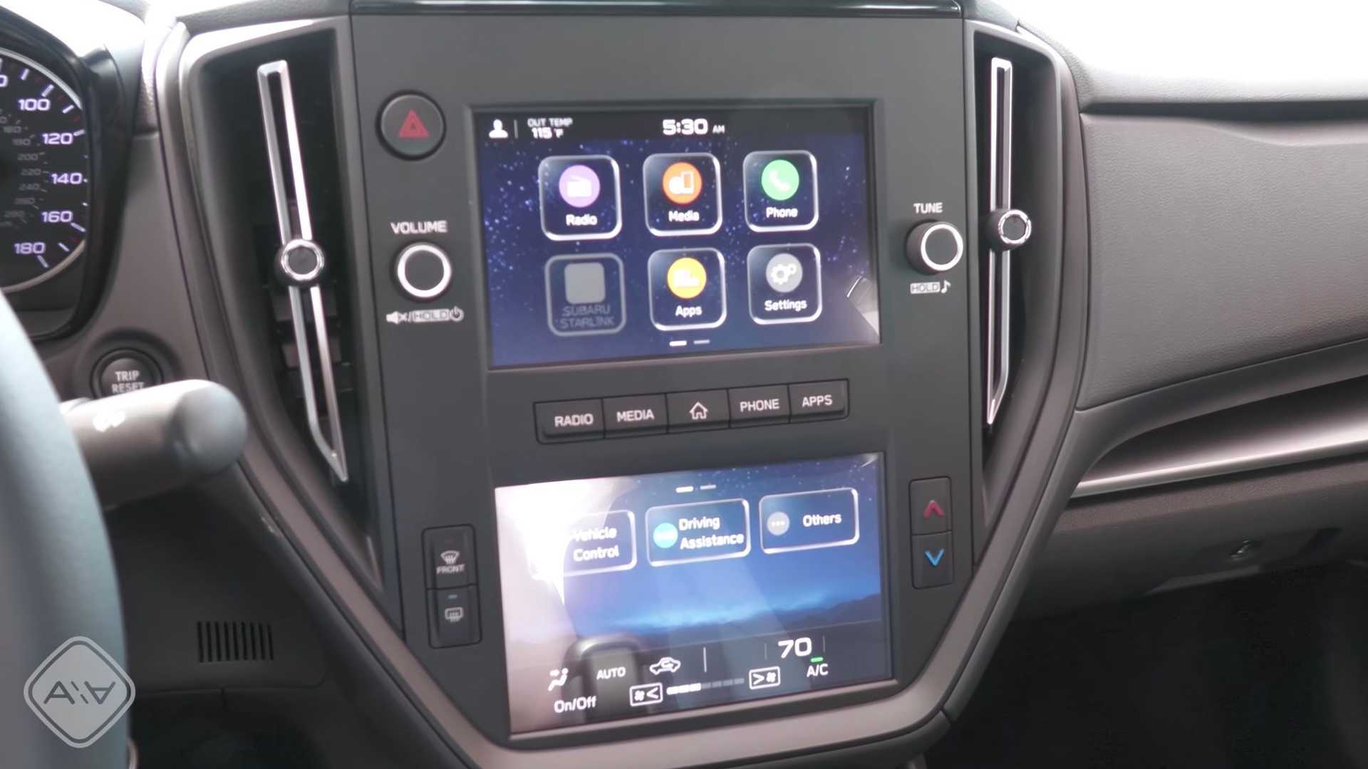 2022 Subaru WRX Basis Infotainment Screen Has No Bezel