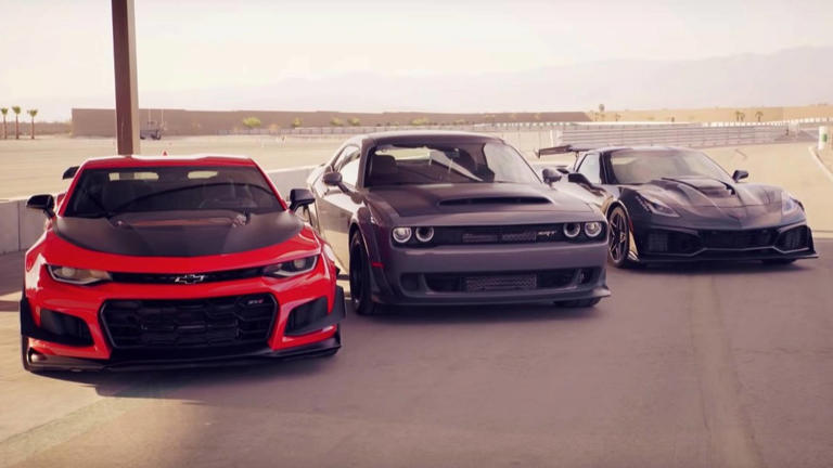 Camaro ZL1 1LE Bests Corvette ZR1, Dodge Demon in Top Gear Battle