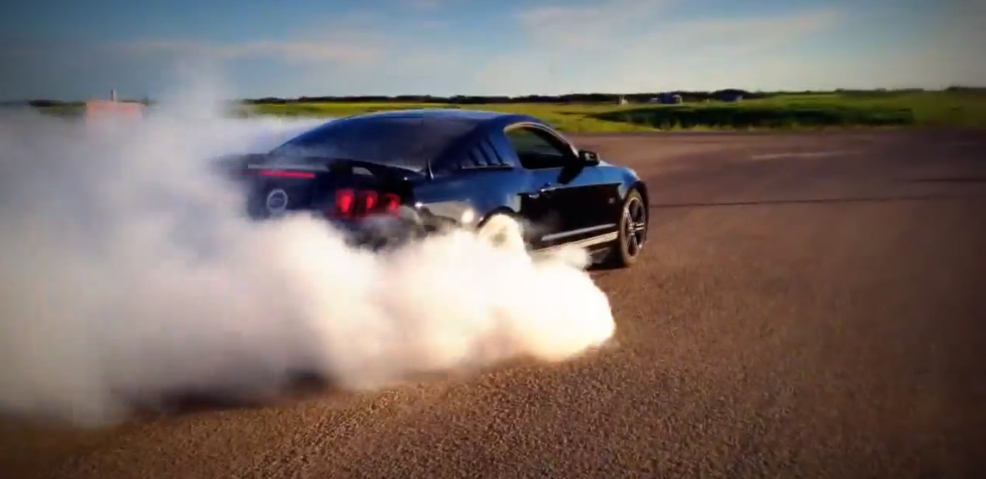 Mustang Flips Performs Burnout, Leaving Cars and Coffee