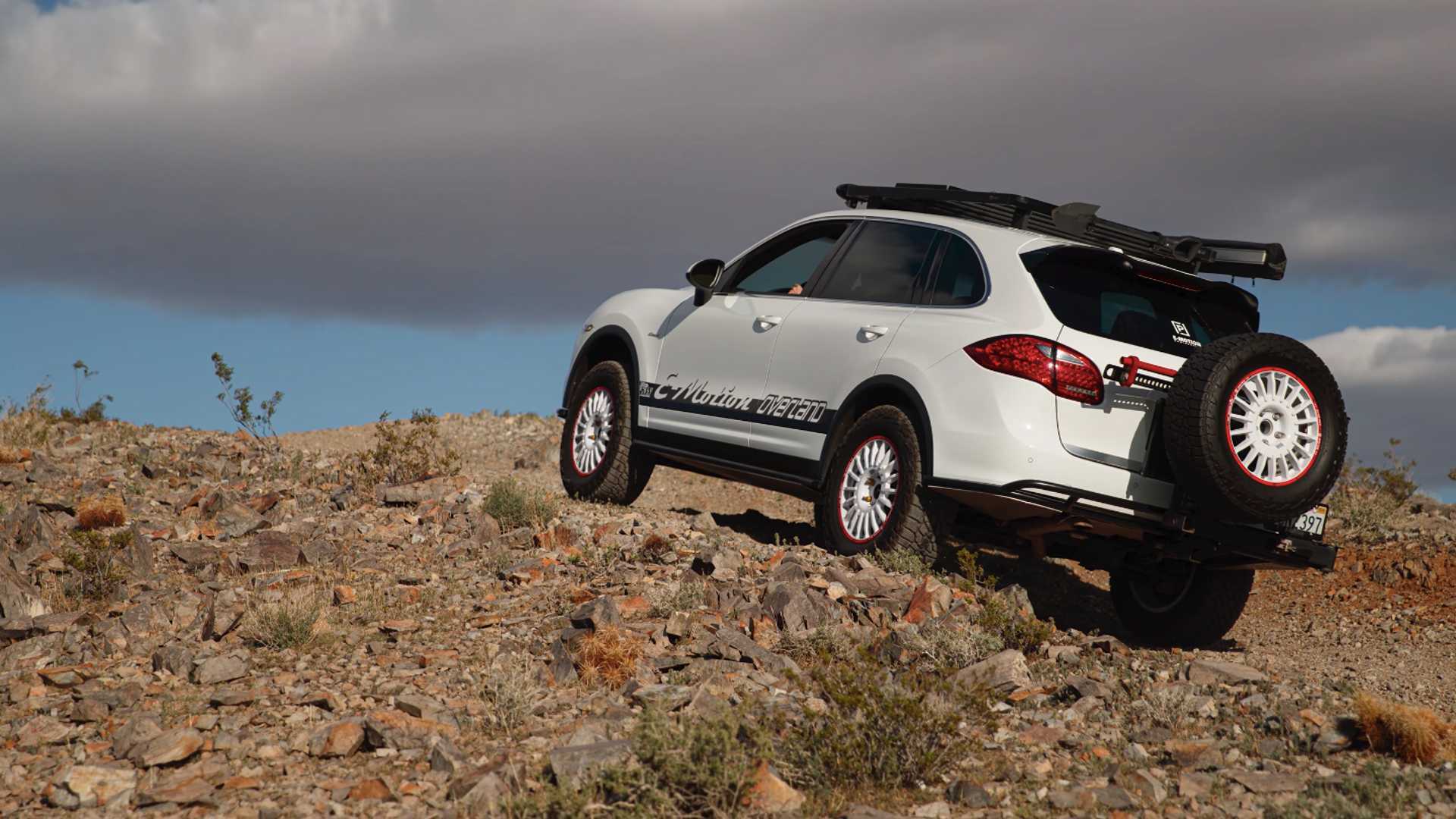 Watch this Porsche Cayenne Diesel Overlander drive like a rally car